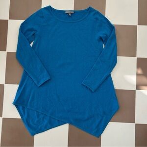 Neiman Marcus 100% Cashmere Asymmetrical Hem Blue Sweater Size Small